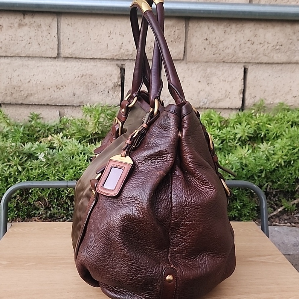 Prada Milano Green Nylon and Brown Leather Hobo Shoulder Bag with Gold hardware - Picture 4 of 16